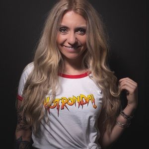 Meet your Posher, Jenny